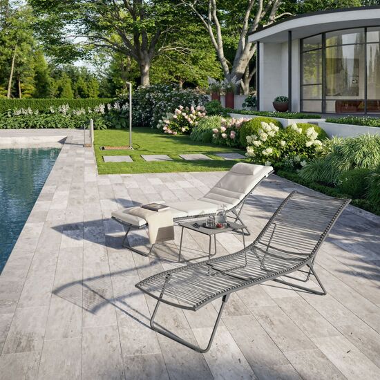 D1_6456-6431-4888-1330-garpa-pan-liege-beistelltisch-gartendusche-handtuchhalter-1500x1500