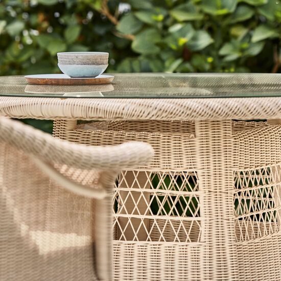 garpa_aluminium_creme_gewebe_wetterfest_hochwertig_savannah_tisch_ambiente_1500x1500