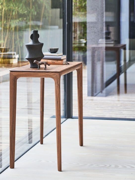 Tavo Konsoltisch Massivholz Nussbaum