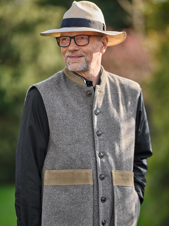 Lodenweste Größe L/XL